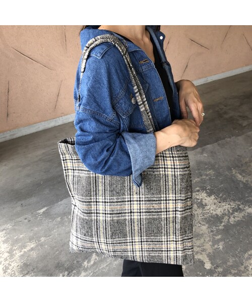 copine（コピン）の「デイリーに使えるA4サイズ対応！チェック柄カジュアルトートバッグ(2color)【クリックポスト対象商品】（トートバッグ・レディース・その他）」の10枚目の写真