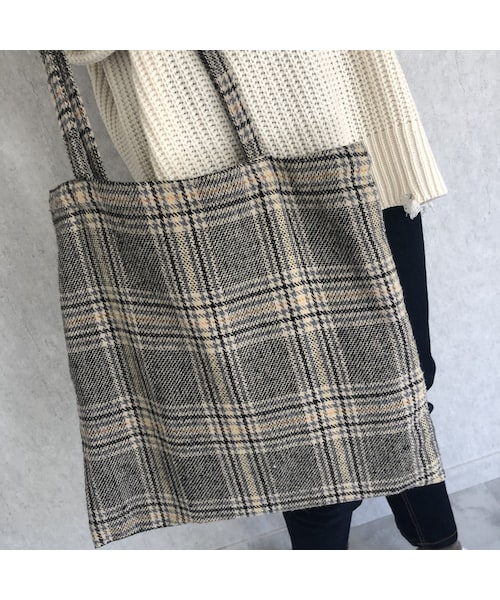 copine（コピン）の「デイリーに使えるA4サイズ対応！チェック柄カジュアルトートバッグ(2color)【クリックポスト対象商品】（トートバッグ・レディース・その他）」の4枚目の写真