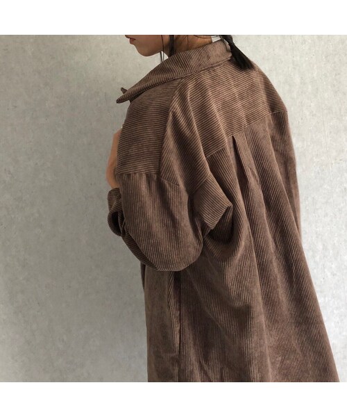 copine(コピン)の「10月9日再入荷!ゆるっとオーバーサイズ!コーデュロイロングシャツ(2color)【クリックポスト対象商品】(シャツ/ブラウス・レディース・その他)」の5枚目の写真