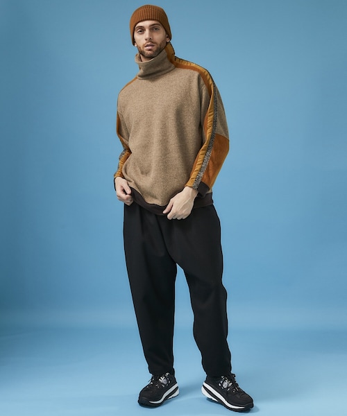 WHITE MOUNTAINEERING（ホワイトマウンテニアリング）の