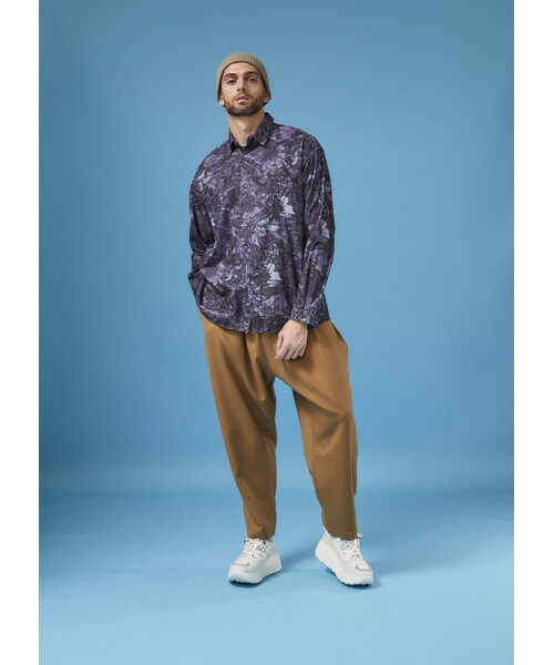 WHITE MOUNTAINEERING（ホワイトマウンテニアリング）の