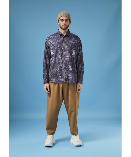 WHITE MOUNTAINEERING（ホワイトマウンテニアリング）の