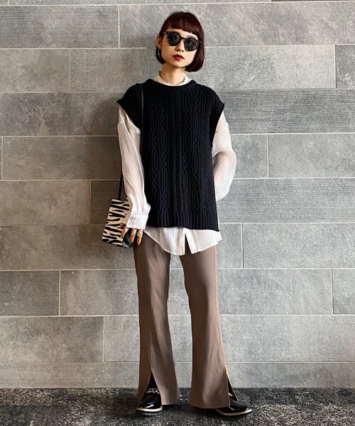 PAGEBOY（ページボーイ）の「フロントシームスリットカットパンツ（パンツ・レディース・ブラック/ベルベッド/ブラウン・F）」の11枚目の写真