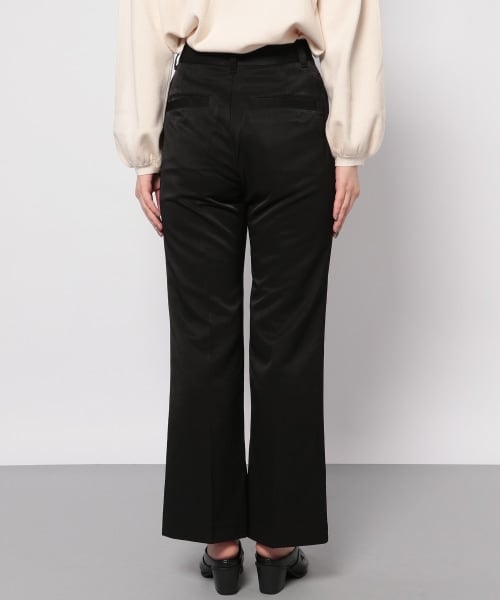 PAGEBOY(ページボーイ)の「サイドスリットフレアパンツ(パンツ・レディース・ブラック/グレージュ/ワインレッド・S/M)」の12枚目の写真