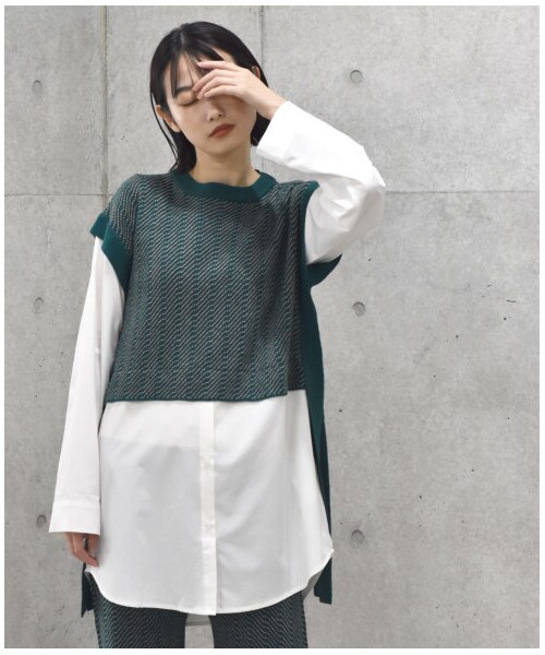 w closet（ダブルクローゼット）の「【Alley】ジャガードニットベストシャツドッキングプルオーバー（トップス・レディース・グリーン/ブラック・FREE/M/L）」の4枚目の写真