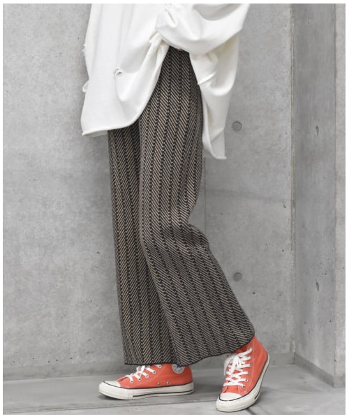 w closet(ダブルクローゼット)の「【Alley】ジャガードニットパンツ(パンツ・レディース・グリーン/ブラック・FREE/M/L)」の16枚目の写真