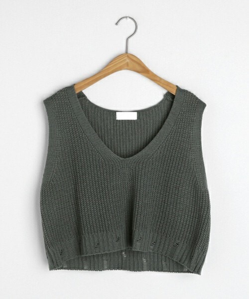 DHOLIC（ディーホリック）の「クロップドニットベスト（ベスト・レディース・ベージュ/グリーン/ブラウン/レッド/ホワイト・FREE）」の4枚目の写真