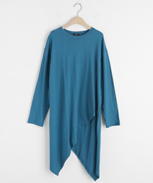 DHOLIC（ディーホリック）の「ダイアゴナルアンバランスTシャツ（Tシャツ/カットソー・レディース・ホワイト/ベージュ/ブラック/グリーン・FREE）」の4枚目の写真