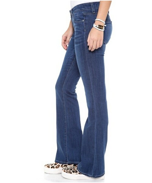 Paige（ペイジ）の「Paige Denim Skyline Petite Flare Jeans（デニムパンツ）」 WEAR