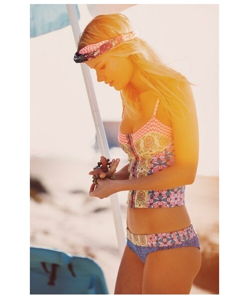 関税送料込【 】ロゴ ビキニ上下セット OUTLET】BILLABONG レディース LOGO BAND TRIANGLE BIKINI