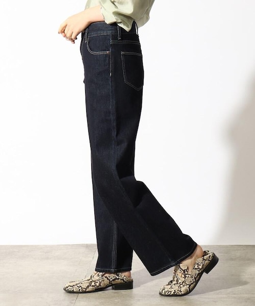 OZOC（オゾック）の「[洗える]オーガニックコットンストレートデニム（パンツ・レディース・ディープネイビー(095)/ネイビー(093)・36(S)/38(M)/40(L)）」の4枚目の写真