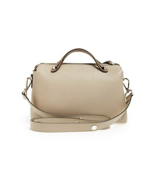 FENDI（フェンディ）の「Fendi 'Bauletto Piccolo' Leather Crossbody Bag（ショルダーバッグ