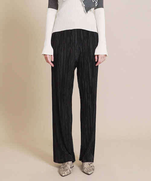 CLANE（クラネ）の「《STUDIOUS復刻別注》リラックスルーズプリーツパンツ（パンツ・レディース・BLACK/BEIGE/KHAKI・0/1）」の19枚目の写真