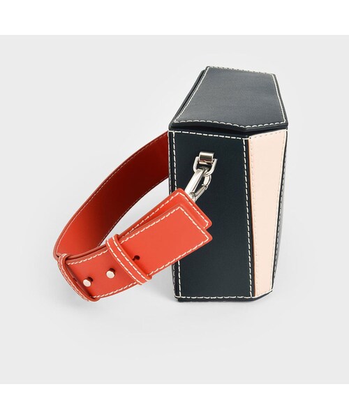 CHARLES & KEITH（チャールズ & キース）の「【2020 FALL】ツートーン ボクシーバッグ / Two-Tone Boxy Bag （Teal）（バッグ・レディース・Teal・S/FREE）」の5枚目の写真