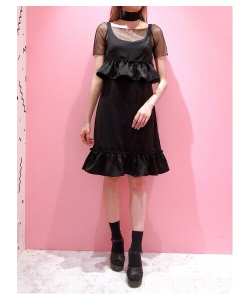 lilLilly（リルリリー）の「サテンフリルワンピース（トップスセット）（ワンピース/ドレス・レディース・BEIGE/PINK/BLACK・FREE）」の7枚目の写真