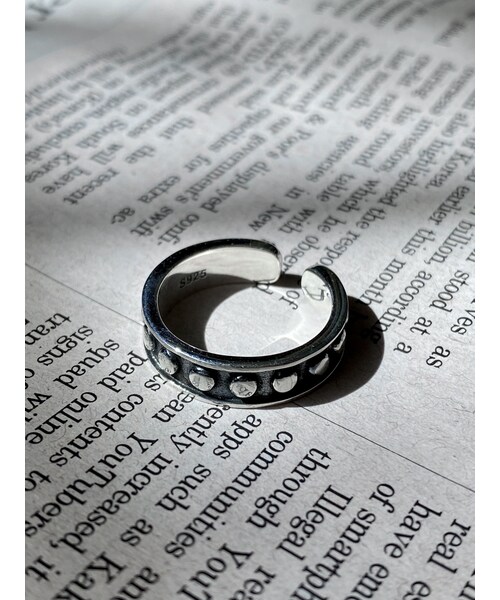 BOYSHE(ボーイシー)の「Silver925製 レトロドットリング【E0016】(リング・レディース・その他)」の2枚目の写真