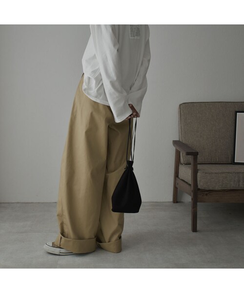 Lavish Gate(ラヴィッシュゲート)の「bottoms-07002 ベルト付き ラップ ワイドチノパンツ モカ ベージュ(チノパンツ・レディース・その他)」の3枚目の写真