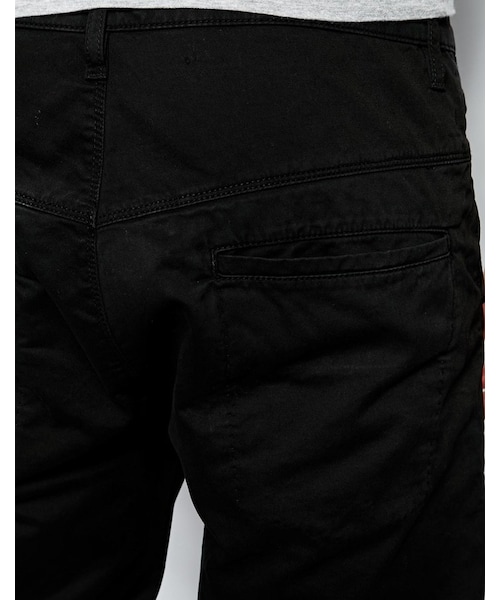 Nudie Jeans(ヌーディージーンズ)の「Nudie Jeans Nudie Chinos Khaki Slim Fit Organic Twill(その他パンツ・メンズ・black・36" Reg-W36in (91cm)L32in (81cm)/32" Reg-W32in (81cm)L32in (81cm)/34" Long-W34in (86cm)L34in (86cm)/38" Long-W38in (96cm)L34in (86cm)/30" Long-W30in (76cm)L34in (86cm)/34" Short-W34in (86cm)L30in (76cm)/34" Reg-W34in (86cm)L32in (81cm))」の4枚目の写真