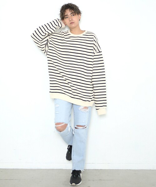 BOYSHE（ボーイシー）の「ビッグシルエットクルーネック ボーダースウェット　アイボリー（スウェット・レディース・その他）」の3枚目の写真