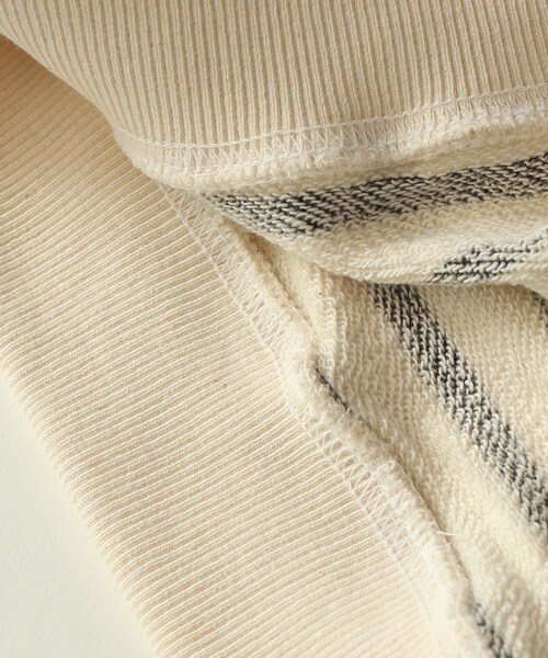 BOYSHE（ボーイシー）の「ビッグシルエットクルーネック ボーダースウェット　アイボリー（スウェット・レディース・その他）」の11枚目の写真