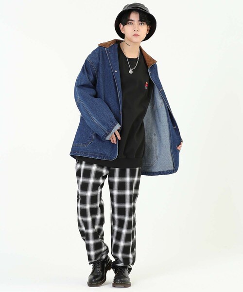 BOYSHE(ボーイシー)の「ビッグシルエット コーデュロイカラー デニムジャケット ブルー(デニムジャケット・レディース・その他)」の8枚目の写真