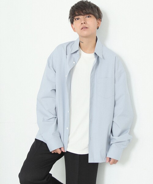 BOYSHE(ボーイシー)の「バイオウォッシング ポケットボリュームシャツ スカイブルー(シャツ/ブラウス・レディース・その他)」の4枚目の写真