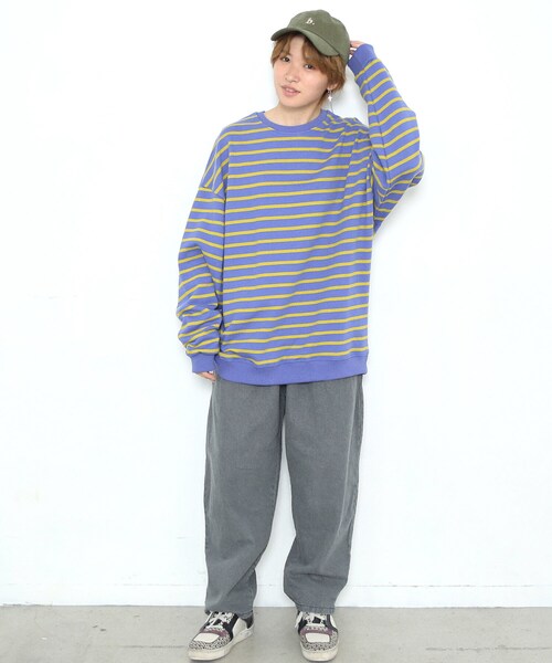 BOYSHE（ボーイシー）の「ビッグシルエットクルーネック ボーダースウェット　パープル（スウェット・レディース・その他）」の2枚目の写真