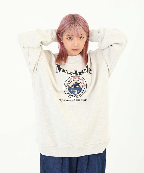 BOYSHE（ボーイシー）の「ミチェル ビッグシルエットスウェット　アイボリー（スウェット・レディース・その他）」の2枚目の写真