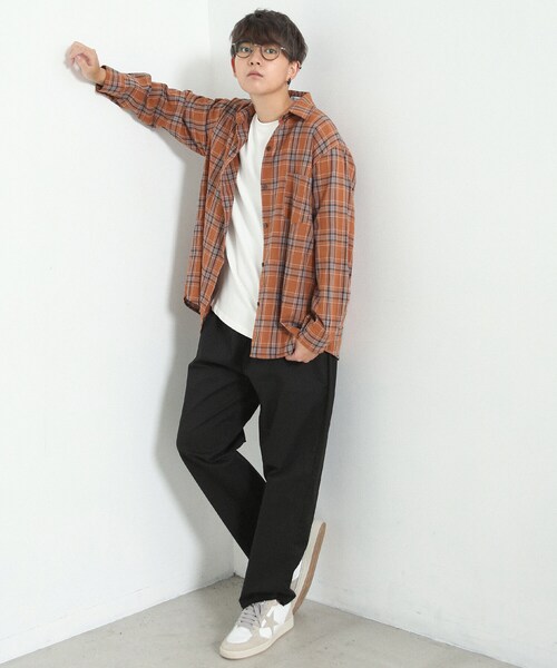 BOYSHE(ボーイシー)の「ボックスシルエット チェックシャツ ブラウン(シャツ/ブラウス・レディース・その他)」の4枚目の写真