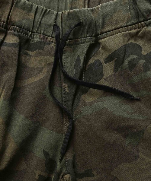BOYSHE（ボーイシー）の「迷彩 ワイドストレート カーゴパンツ（カーゴパンツ・レディース・その他）」の14枚目の写真