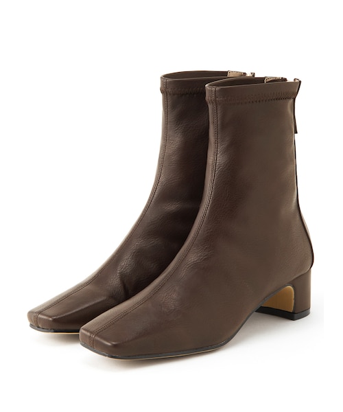 GRL（グレイル）の「ストレッチスクエアトゥショートブーツ（ブーツ・レディース・モカ/ブラウン/ベージュ/オフホワイト/ブラック/グリーン・24.5）」の4枚目の写真