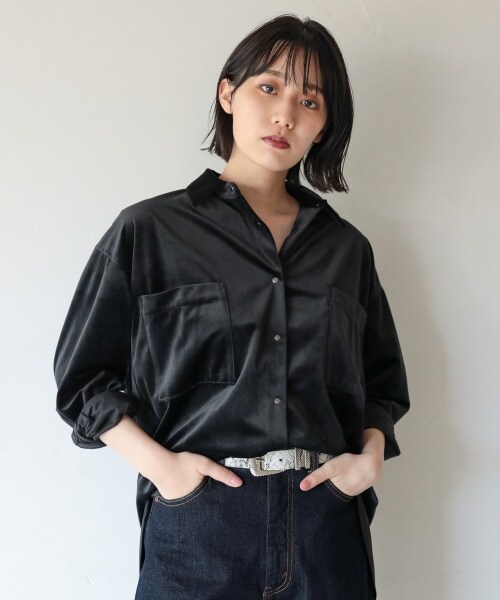PAGEBOY（ページボーイ）の「ベルベットBIGシャツ（トップス・レディース・ブラック/グレージュ/マロン/シアン・F）」の6枚目の写真