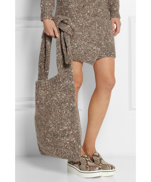 STELLA McCARTNEY（ステラマッカートニー）の「Stella McCartney Chunky-knit wool-blend shoulder bag（ショルダーバッグ・レディース・Brown・One size）」の2枚目の写真