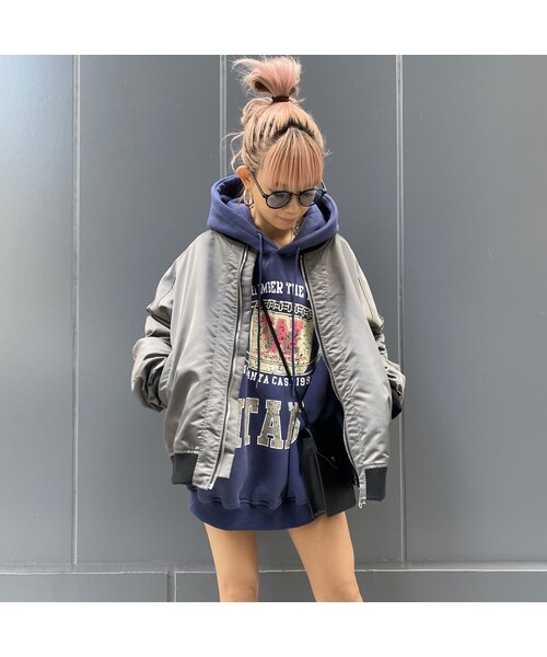 no brand（ノーブランド）の「立体刺繍BL｢LOVES TO YOU｣#8116A（ブルゾン・レディース・その他）」の3枚目の写真