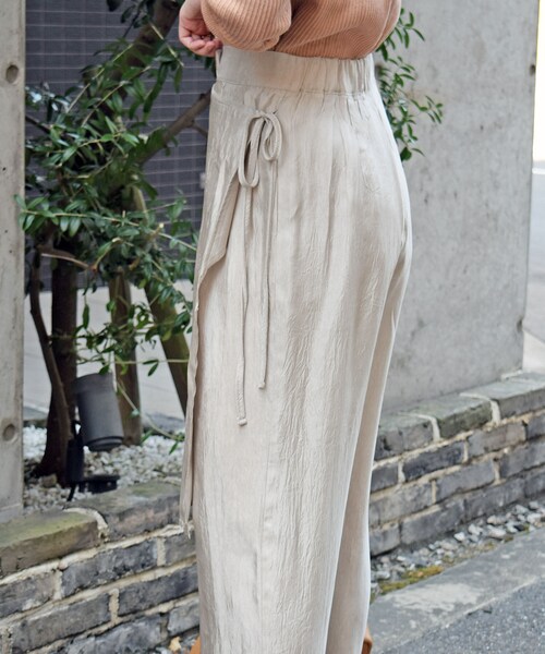 no brand（ノーブランド）の「ヴィンテージサテンサロンPT（その他パンツ・レディース・その他）」の3枚目の写真