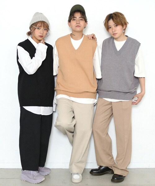 BOYSHE(ボーイシー)の「Vネック ニットプルオーバーベスト グレー(ベスト・レディース・その他)」の9枚目の写真