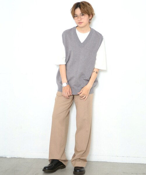 BOYSHE(ボーイシー)の「Vネック ニットプルオーバーベスト グレー(ベスト・レディース・その他)」の5枚目の写真
