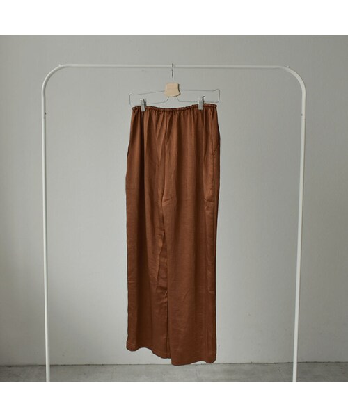 Lavish Gate（ラヴィッシュゲート）の「nh-bottoms-02080　ヴィンテージ サテン ワイドパンツ　ブラウン（その他パンツ・レディース・その他）」の5枚目の写真