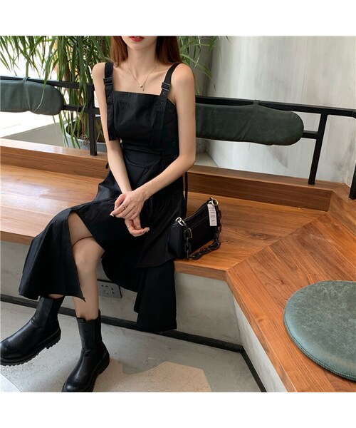 no brand（ノーブランド）の「ワンピース アシンメトリー 不規則