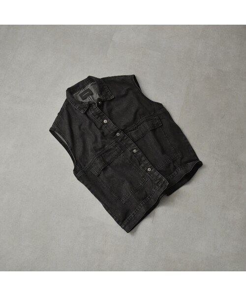 Lavish Gate（ラヴィッシュゲート）の「jacket-02001　ブラックデニム ビッグベスト（ベスト・レディース・その他）」の7枚目の写真