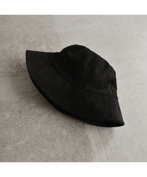 Lavish Gate(ラヴィッシュゲート)の「nh-cap-02032 リバーシブル スエード バケットハット ベージュ ブラック(ハット・レディース・その他)」の7枚目の写真