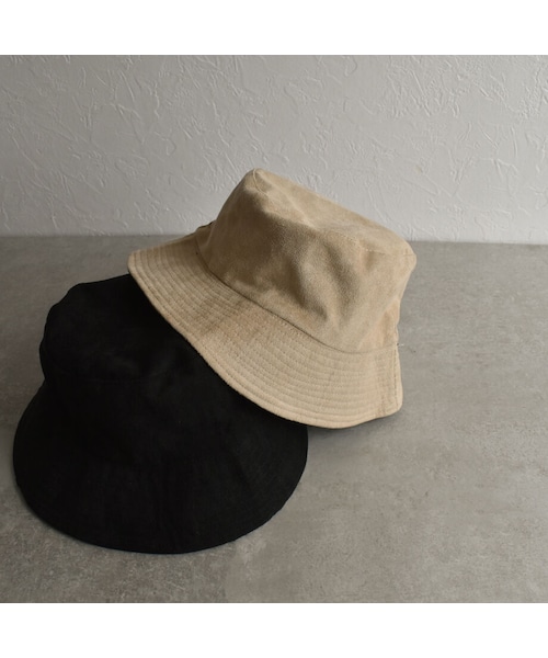Lavish Gate(ラヴィッシュゲート)の「nh-cap-02032 リバーシブル スエード バケットハット ベージュ ブラック(ハット・レディース・その他)」の5枚目の写真