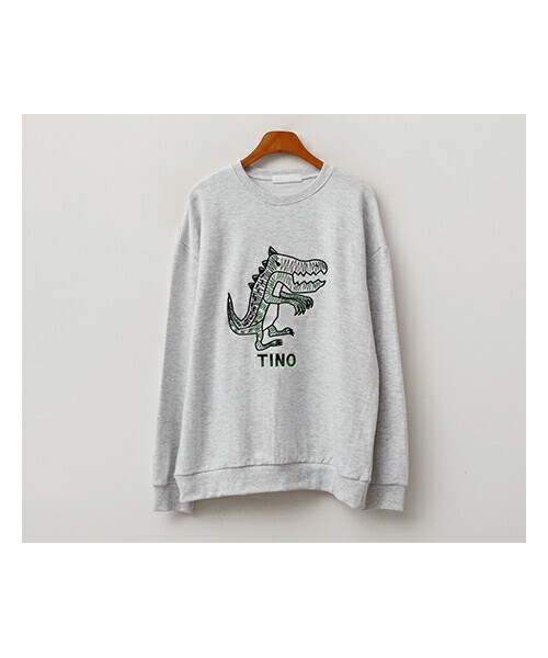 Envylook エフディ スタイル の ティラノサウルス刺繡イラストスウェットプルオーバー スウェット Wear