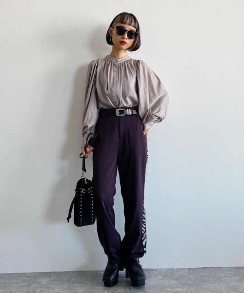 PAGEBOY（ページボーイ）の「【CORE】ラインスラックスパンツ（パンツ・レディース・ブラック/ブラウン・S, M）」の7枚目の写真