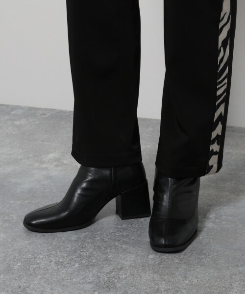 PAGEBOY（ページボーイ）の「【CORE】ラインスラックスパンツ（パンツ・レディース・ブラック/ブラウン・S, M）」の16枚目の写真