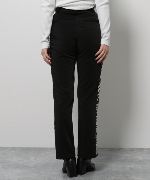 PAGEBOY（ページボーイ）の「【CORE】ラインスラックスパンツ（パンツ・レディース・ブラック/ブラウン・S, M）」の11枚目の写真