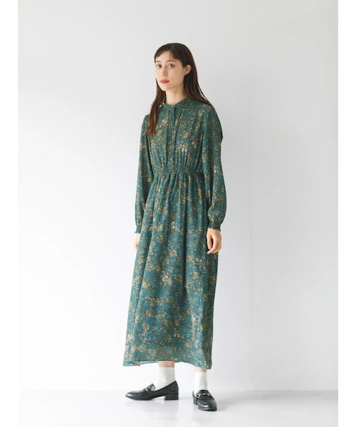 koe（コエ）の「フランスのdeveaux社プリントマキシワンピース（その他・ブラック/ベージュ/グリーン・F）」の4枚目の写真