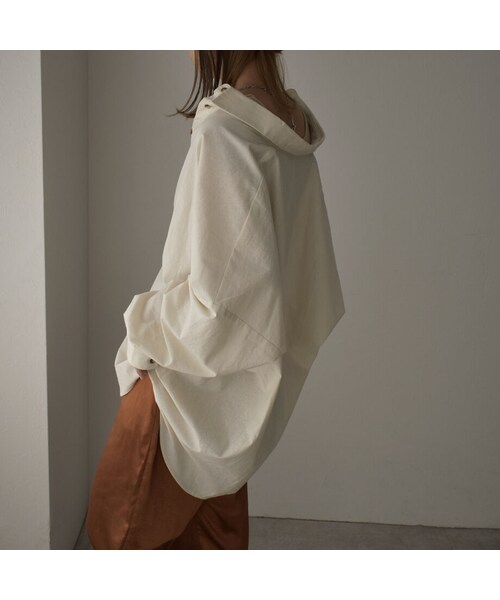 Lavish Gate（ラヴィッシュゲート）の「tops-04053　コットンルーズシャツ　エクリュ　ブラウン（シャツ/ブラウス・レディース・その他）」の3枚目の写真