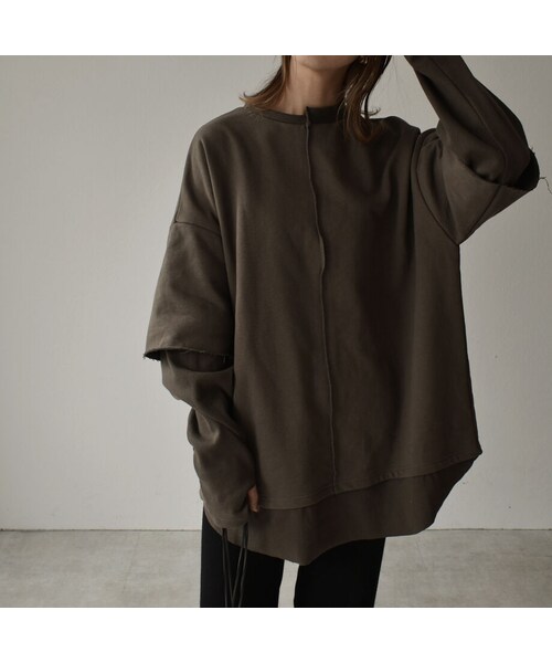 Lavish Gate（ラヴィッシュゲート）の「tops-04051　日本製　レイヤード風 切り替えスウェット　エクリュ　モカ（スウェット・レディース・その他）」の5枚目の写真