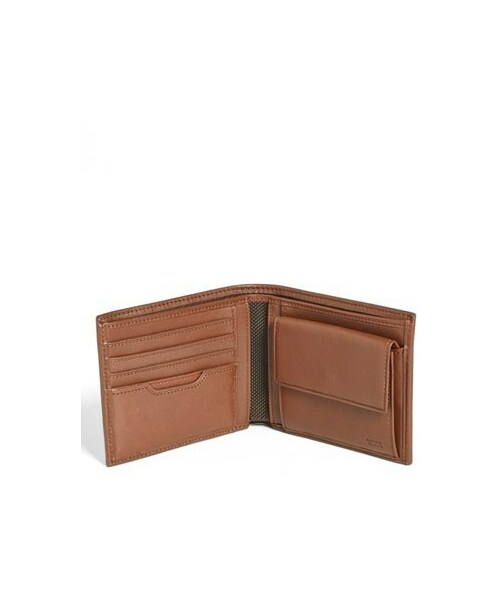 TUMI（トゥミ）の「Tumi 'Delta - Global' Coin Wallet（財布）」 - WEAR